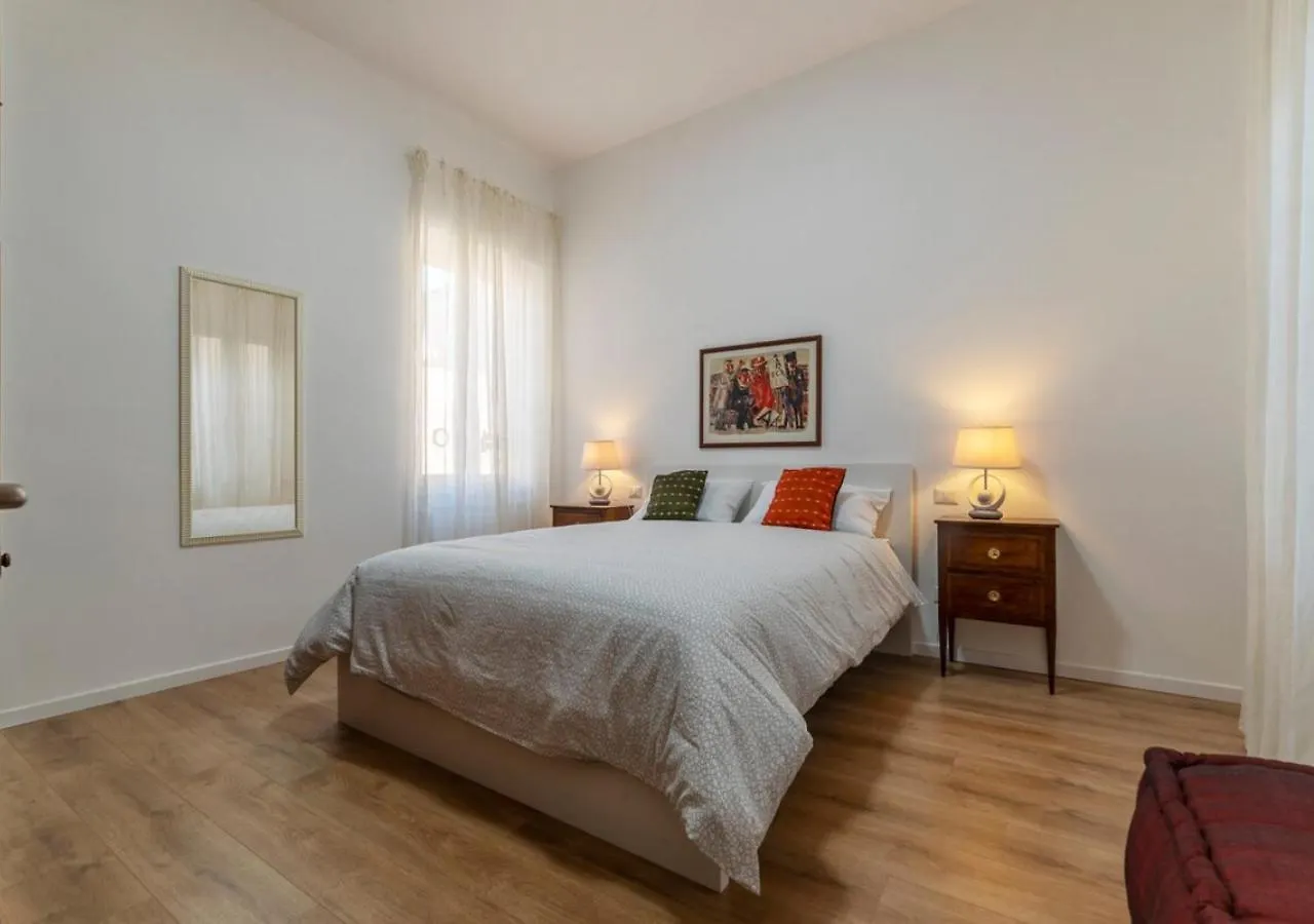 Elegant, With Private Terrace Next To The Vatican Rome Italië